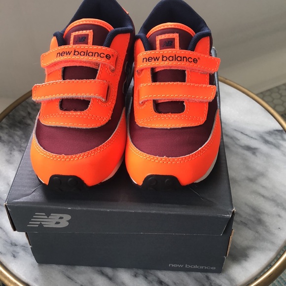 *NIB* New Balance Kids 574 sneakers - Picture 6 of 7